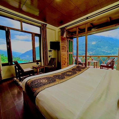 The Kempty Osasis - A Boutique Resort With Scenic Mountain View In Mussoorie Eksteriør billede
