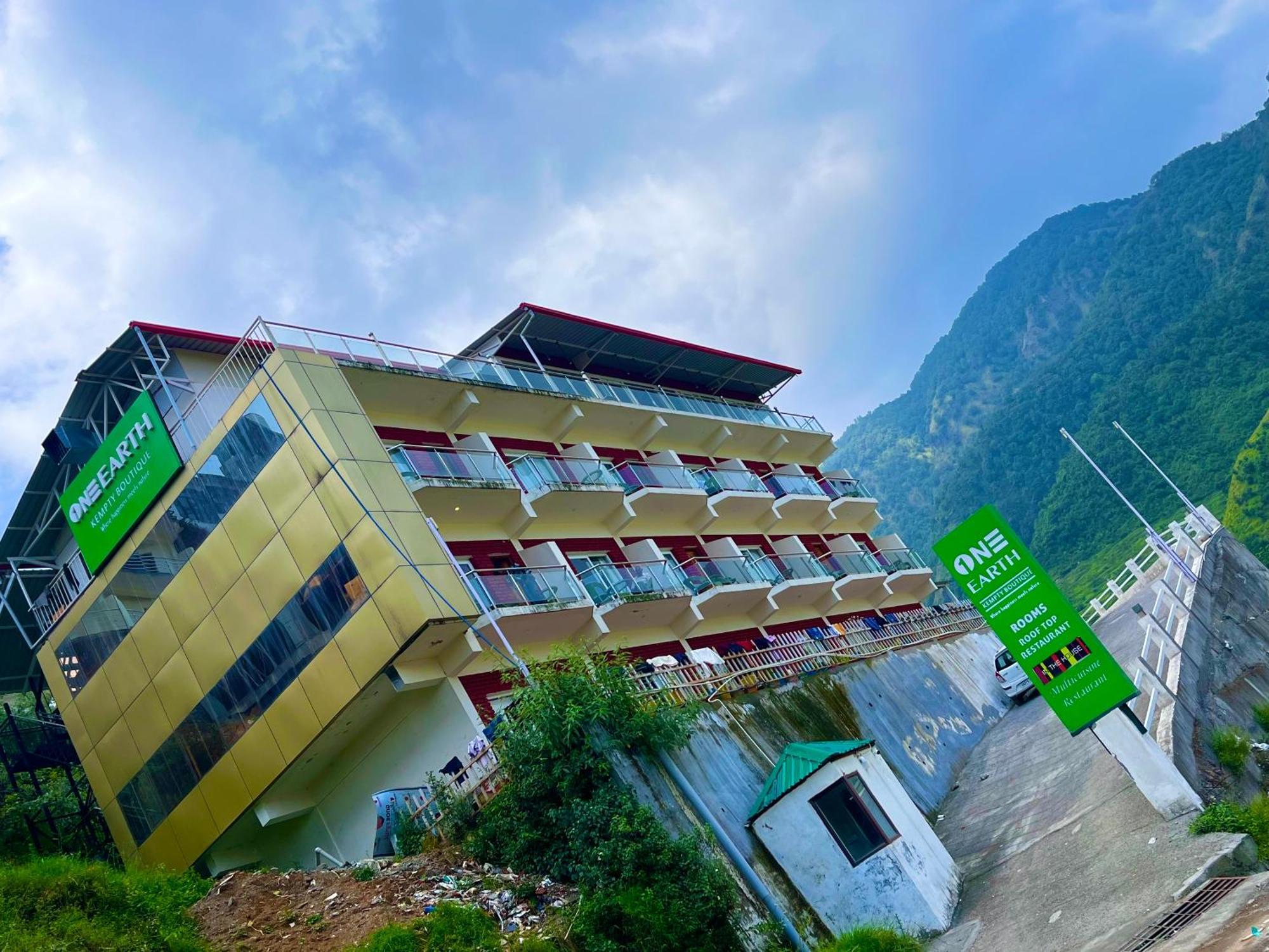The Kempty Osasis - A Boutique Resort With Scenic Mountain View In Mussoorie Eksteriør billede