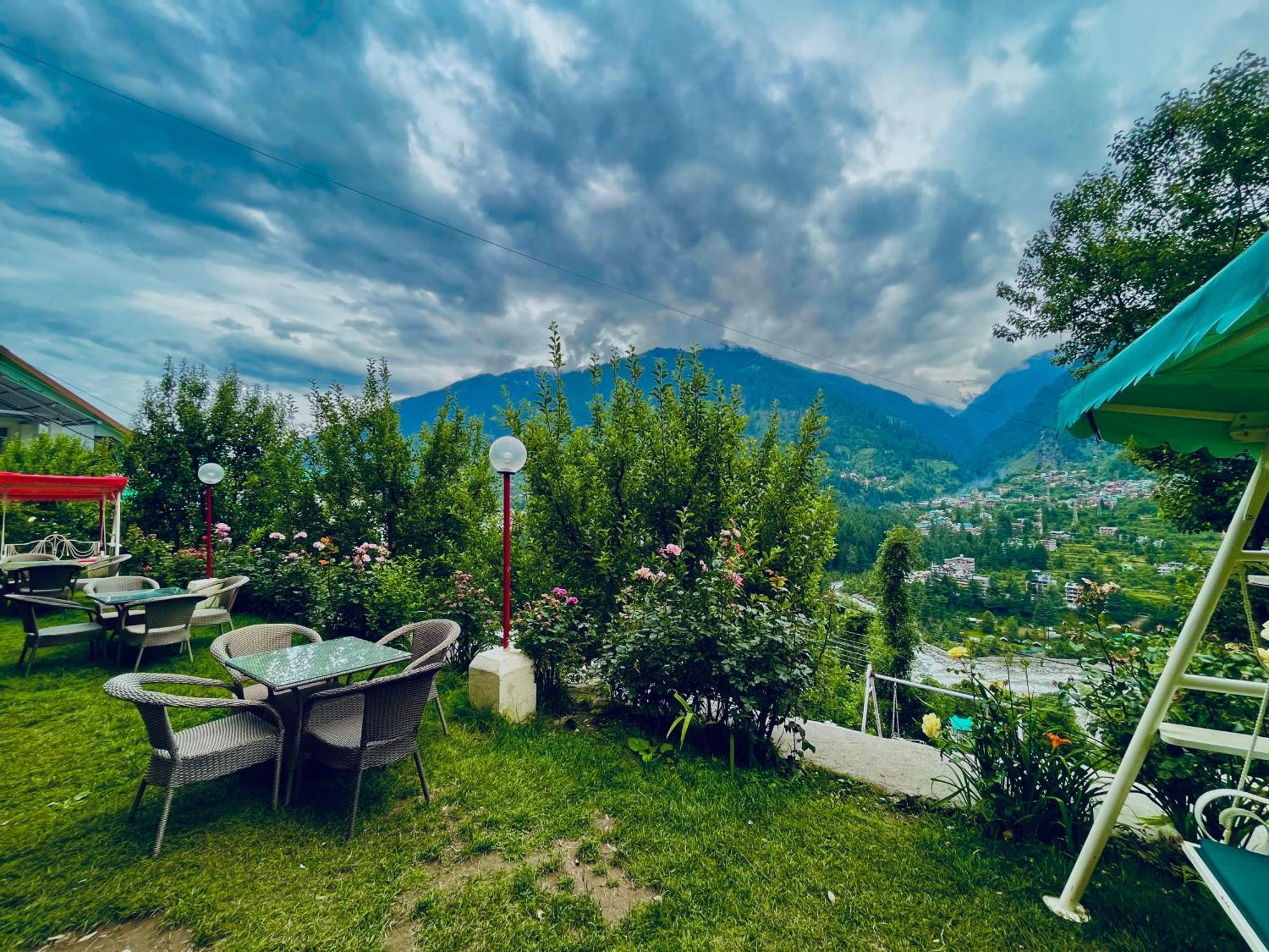 The Kempty Osasis - A Boutique Resort With Scenic Mountain View In Mussoorie Eksteriør billede